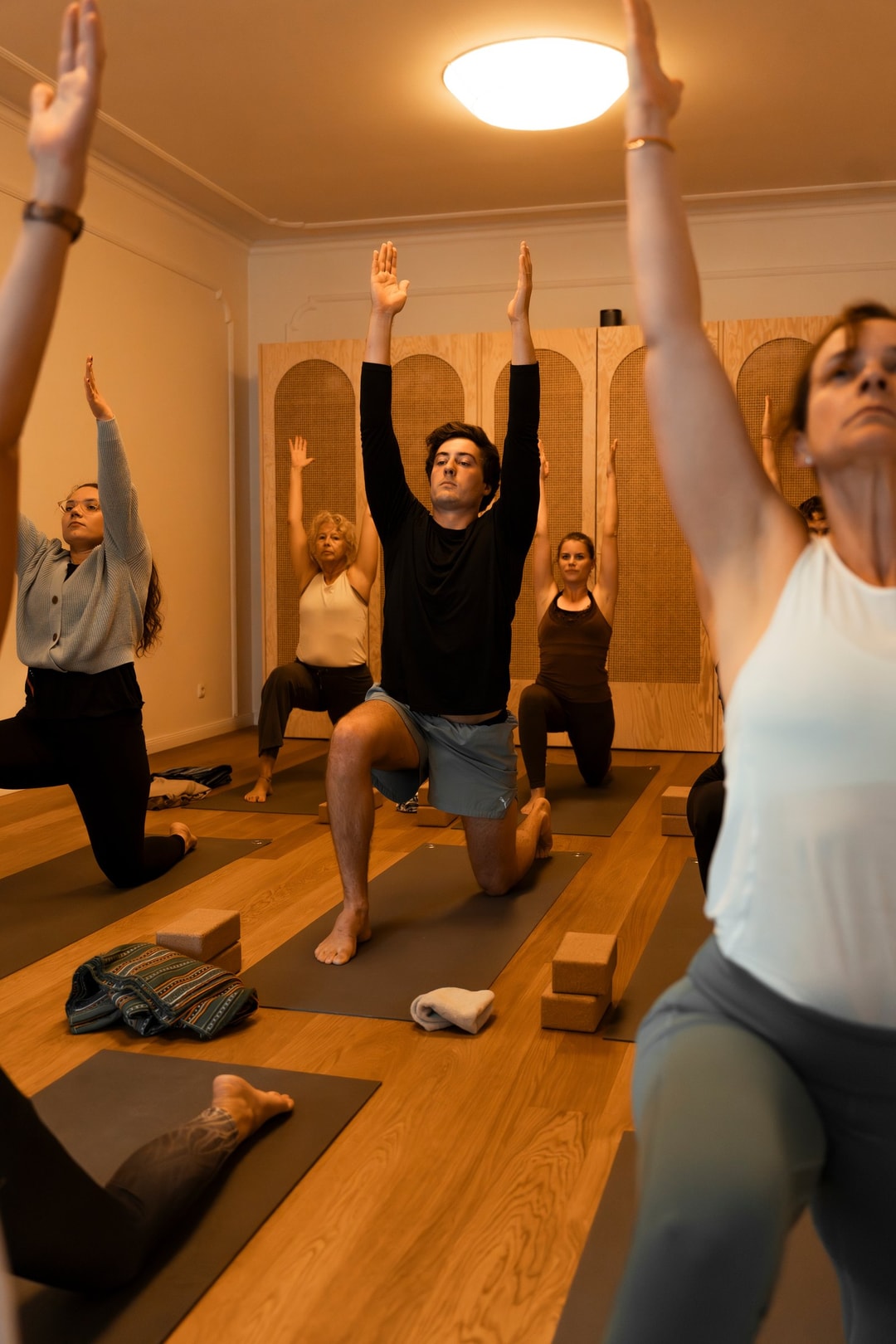 Yoga-Kurs in der Amano Lounge